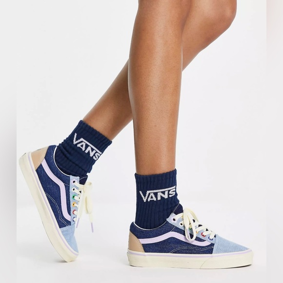 Vans x Old Skool Emma Holland on Holiday Sneaker - Picture 10 of 13